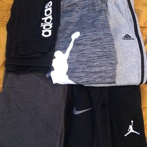 Boys joggers lot size medium